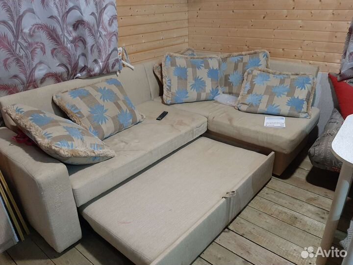 Угловой диван