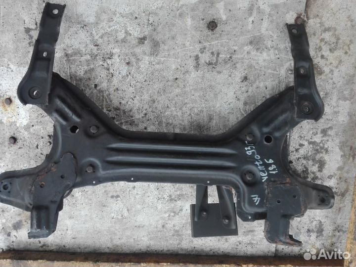 Балка передняя/подрамник Volkswagen Golf