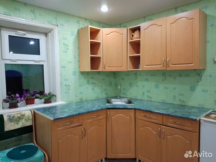 Кухонный гарнитур угловой б/у