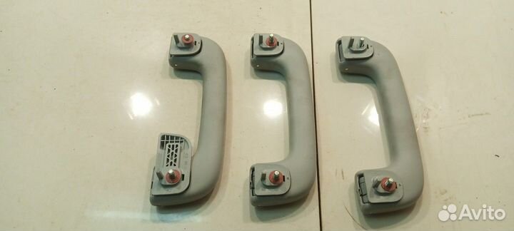 Ручка внутренняя потолочная к-кт (Kia Picanto III)