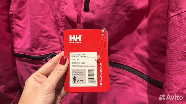 Ветровка спортивная женская