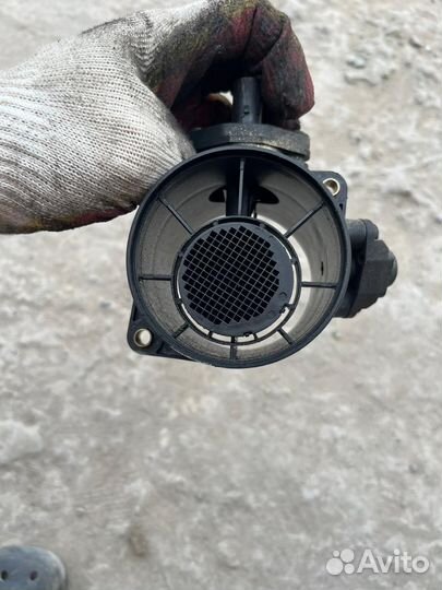 Расходомер воздуха Мерседес Спринтер Вито 2.2 2.7