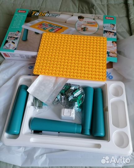 Стол для конструирования Sluban с блоками цифры
