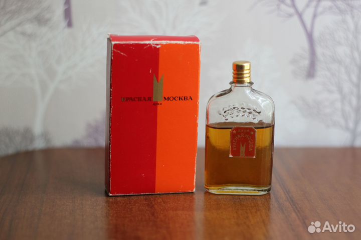 Новая Заря Красная Москва духи 1991 винтаж