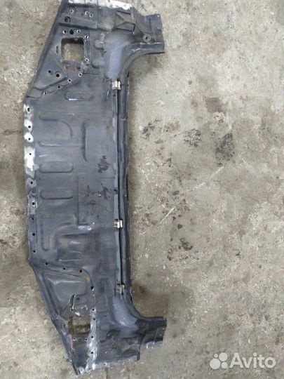 Задняя панель кузова задняя Nissan Primera P12