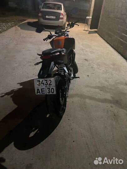 Ktm duke 125