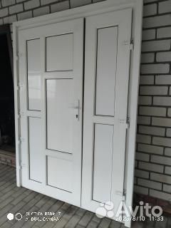 Двери пластиковые бу