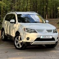 Mitsubishi Outlander 2.4 CVT, 2008, 156 000 км, с пробегом, цена 1 175 000 руб.