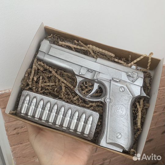 Шоколадный пистолет,инструменты, ружье, машина