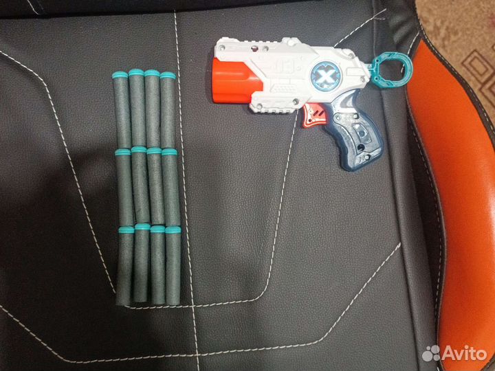 Nerf пистолет