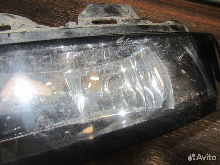 Фара противотуманная правая Rapid 2013