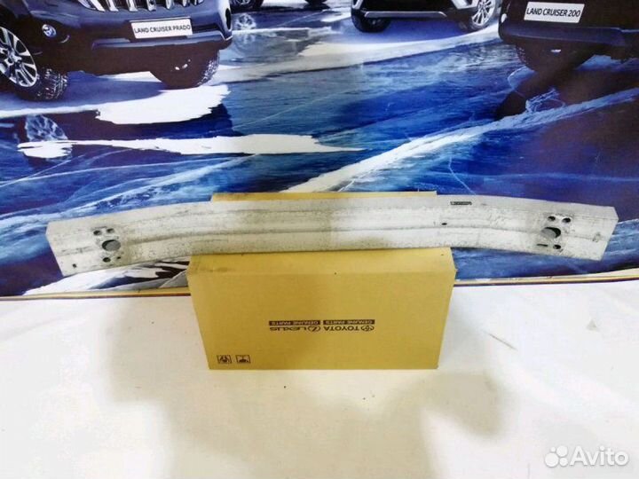 Усилитель бампера Lexus Rx