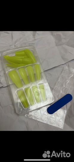 Накладные ногти с клеем