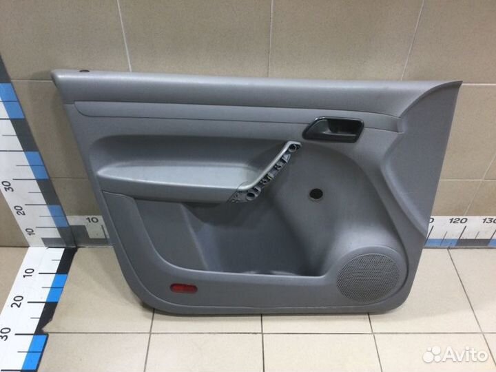 Обшивка двери передней левой передняя левая
