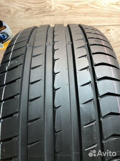 Triangle EffeXSport TH202 245/45 R17 99Y