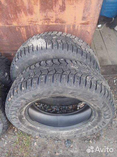 Pirelli Winter Carving Edge SUV 215/65 R16 98T