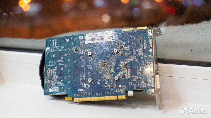 Видеокарта Sapphire ATI HD6770