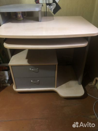 Комьютерный стол