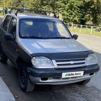 Chevrolet Niva 1.7 MT, 2004, 181 327 км, с пробегом, цена 230 000 руб.