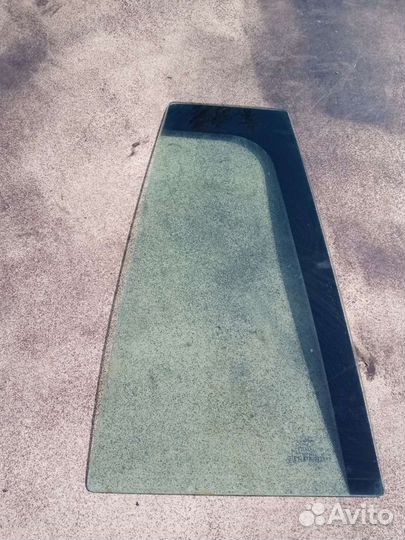 Стекло двери заднее левое Ford Fusion Форд Фьюжн