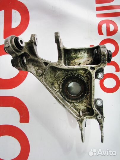 Land Rover Range Rover L405 Кулак задний левый