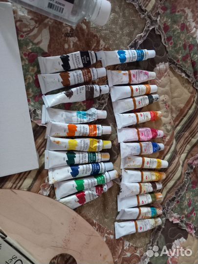 Масляные краски, художественные материалы