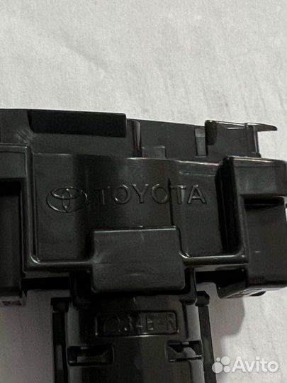 Омыватель фары правый Toyota Camry V75 2018-2023