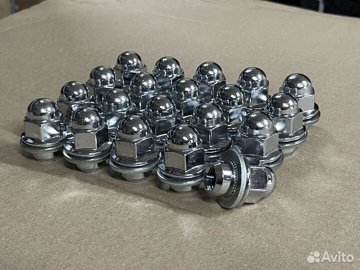 Гайки колесные Mitsubishi, Toyota Оригинал