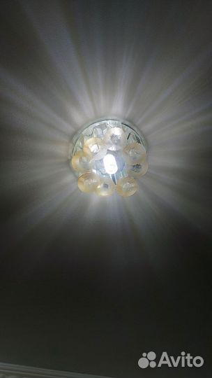 Люстра потолочная спот светильник встраемая