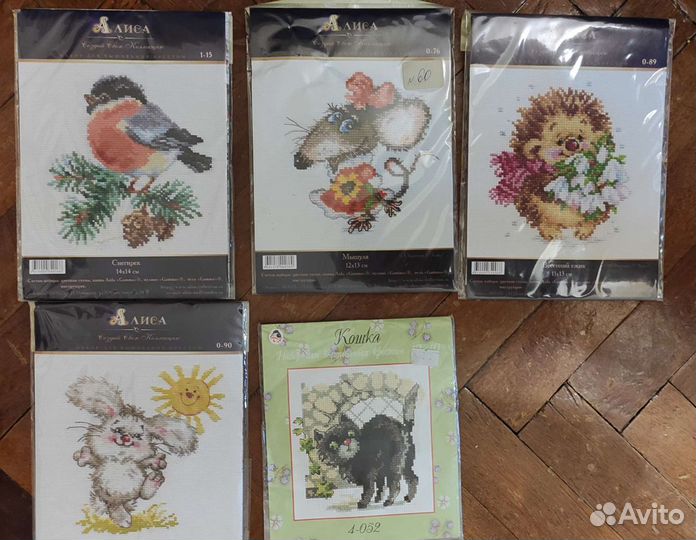 Маленькие наборы для вышивания крестом