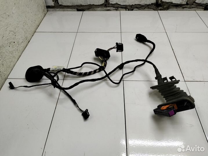 Проводка двери Volkswagen Tiguan 1