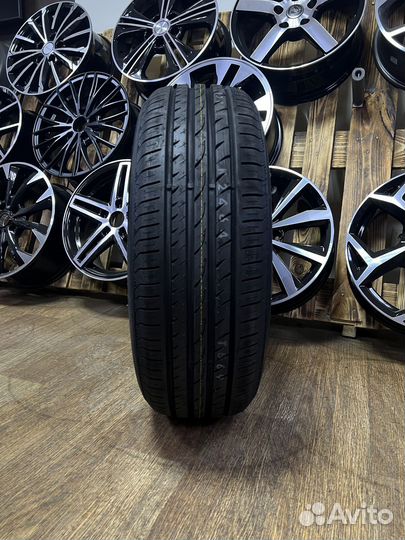 Roadstone Eurovis Sport 04 205/45 R17 88W