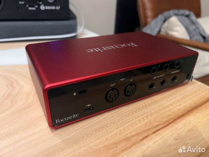 Focusrite scarlett 4i4 3rd gen