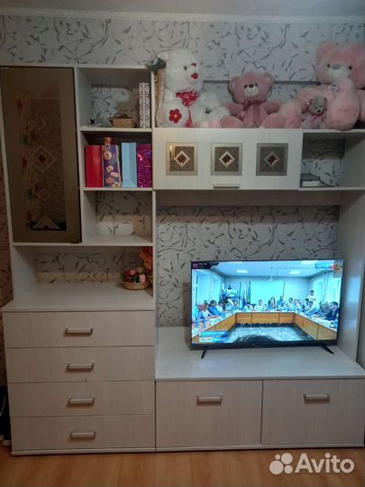 Стенка в гостиную