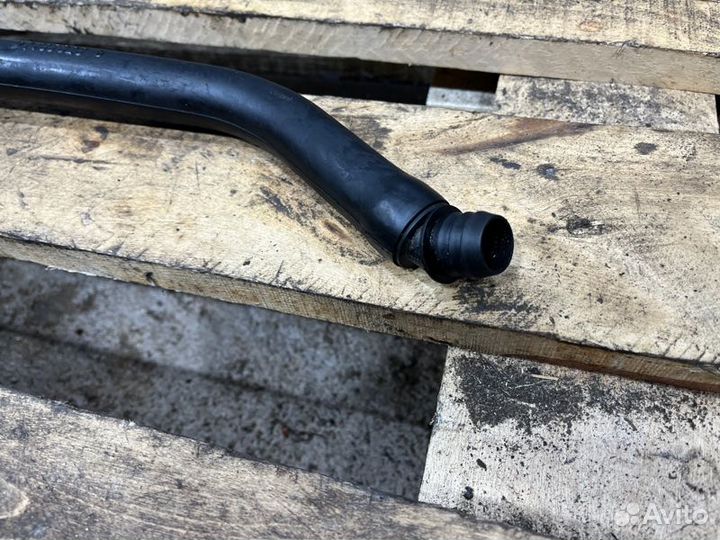 Патрубок системы охлаждения Bmw 3 E36 M50B20 1993