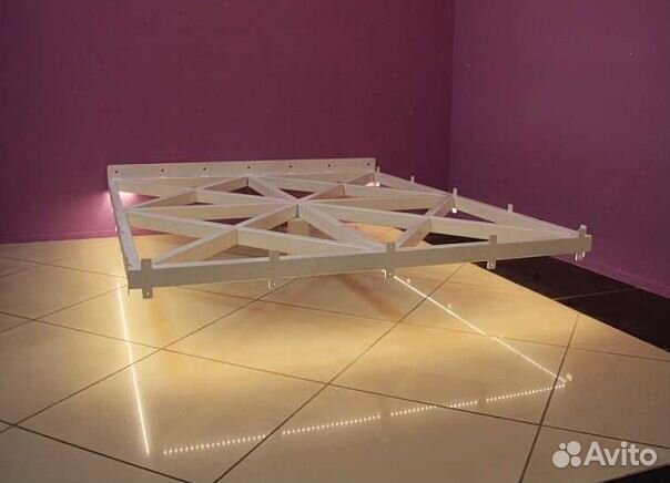 Парящие кровати в наличии