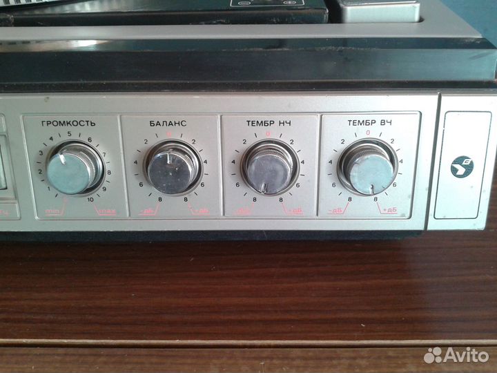 Винила проигрыватель без колонок