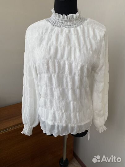 Блузка новая 42-46