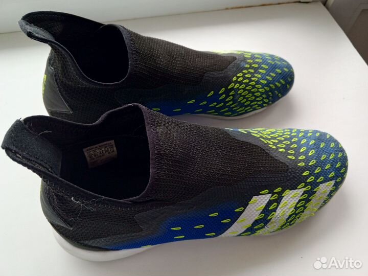 Футзалки Adidas predator