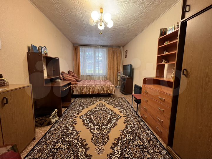 1-к. квартира, 40 м², 1/12 эт.