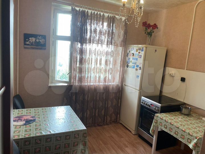 1-к. квартира, 40 м², 9/12 эт.