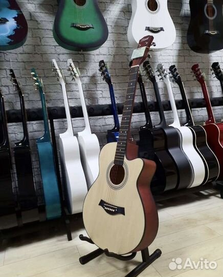 Акустическая гитара