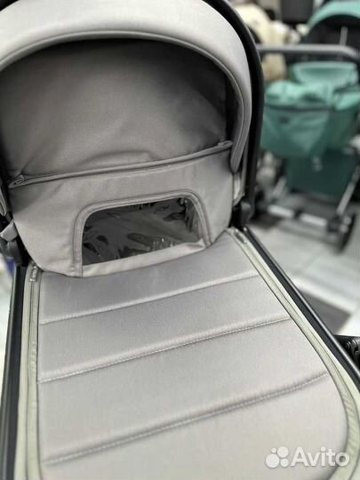 Новая коляска 2 в 1 Carrello серая