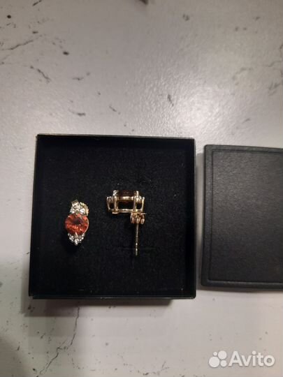 Золотые серьги с бриллиантами