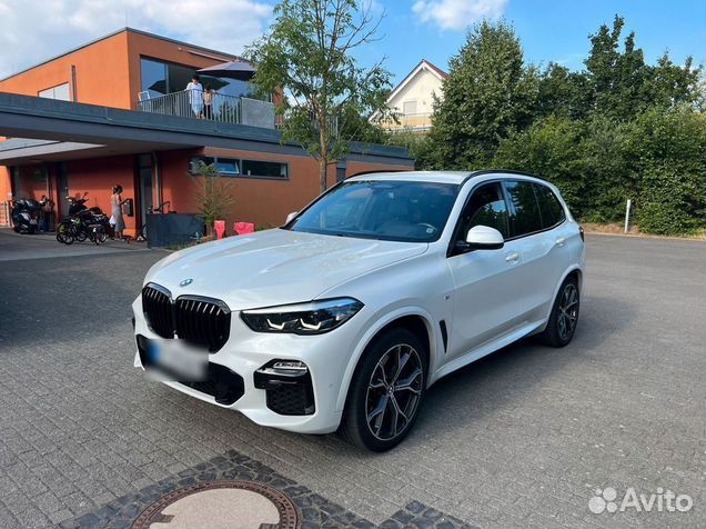 В разборе BMW X5 G05 2021