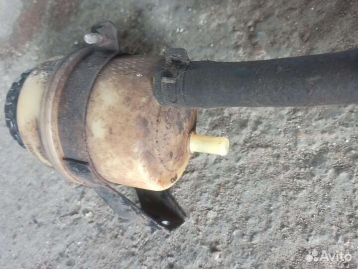 Бачок гур Daewoo Nexia A15MF