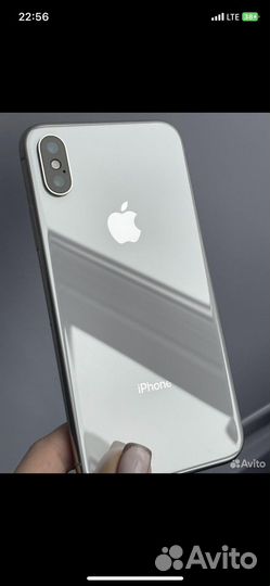 iPhone X, 64 ГБ