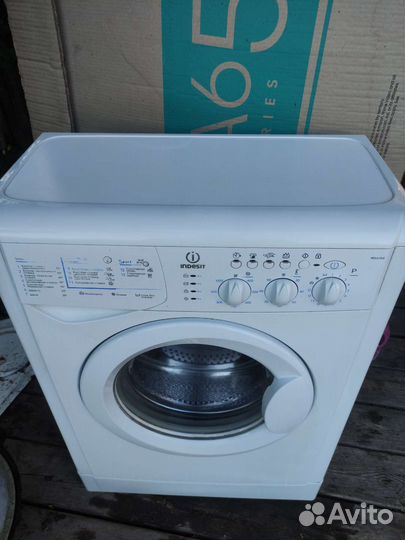 Стиральная машина indesit