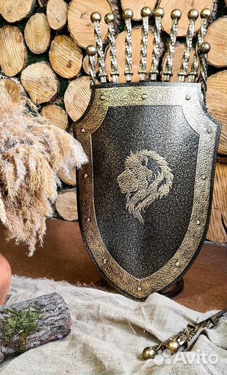 Подставка для шампуров Лев