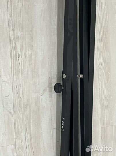 Стойка для клавишных